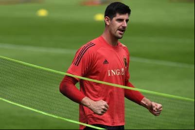 Courtois abandona seleção belga após ver Lukaku com tarja de capitão