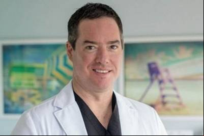 Médico que vendia hidroxicloroquina contra a covid-19 é preso nos EUA