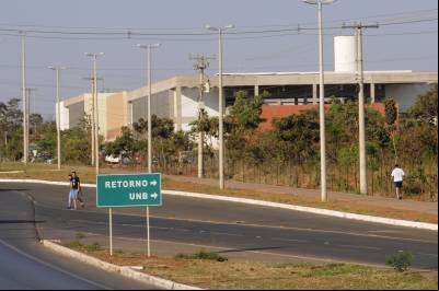 Estado de idosa atropelada por carro em frente à UnB do Gama é gravíssimo
