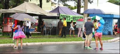 Sábado (4/2) quente e abafado marca o início do clima carnavalesco no DF